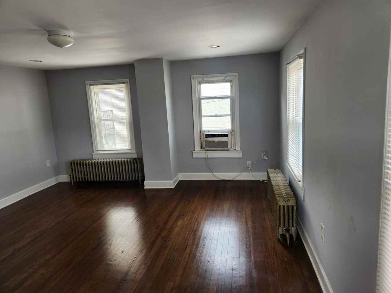 32 S Penn St - Photo 4 of 13