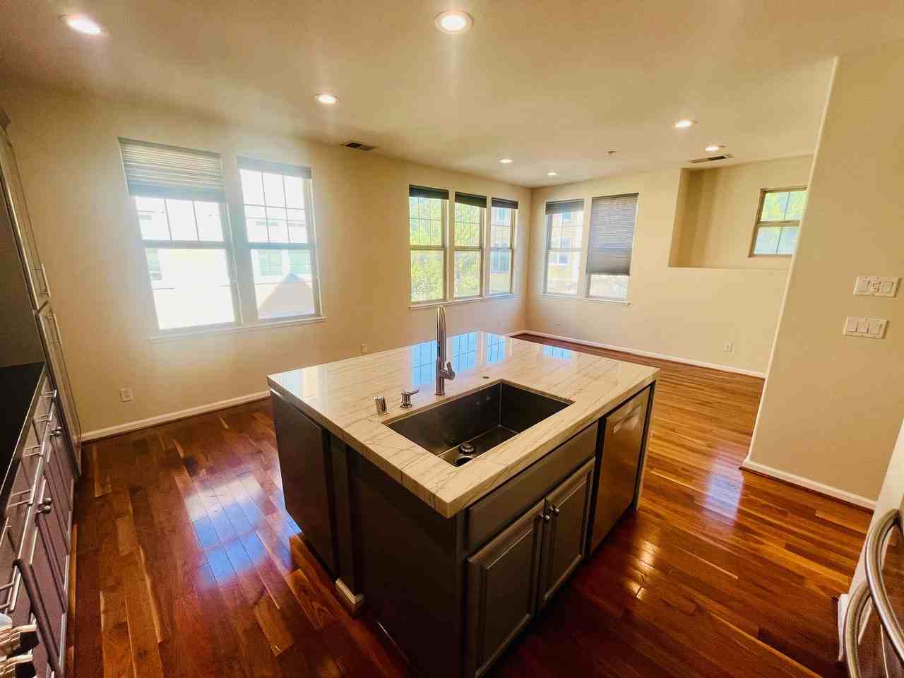 4456 Headen Way - Photo 7 of 26
