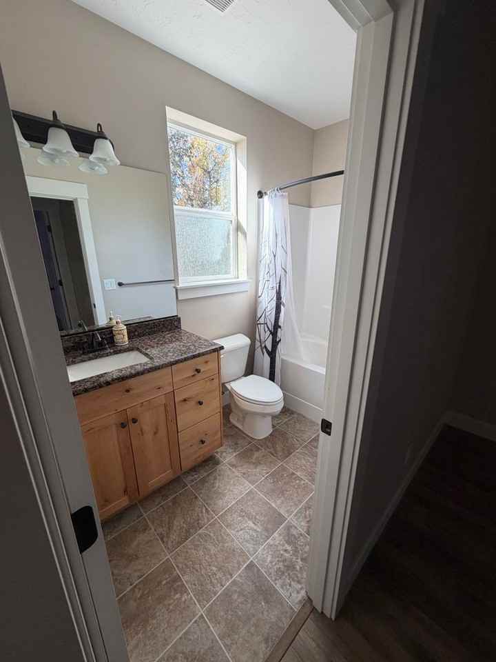 4302 Citabria St - Photo 5 of 12