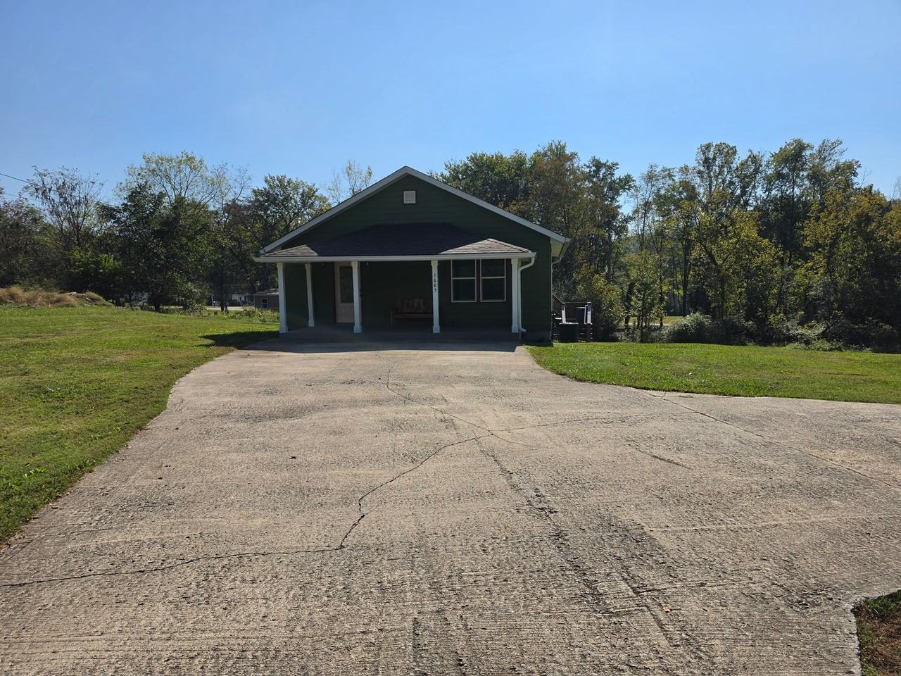 1685 Post Oak Valley Rd - Photo 2 of 23