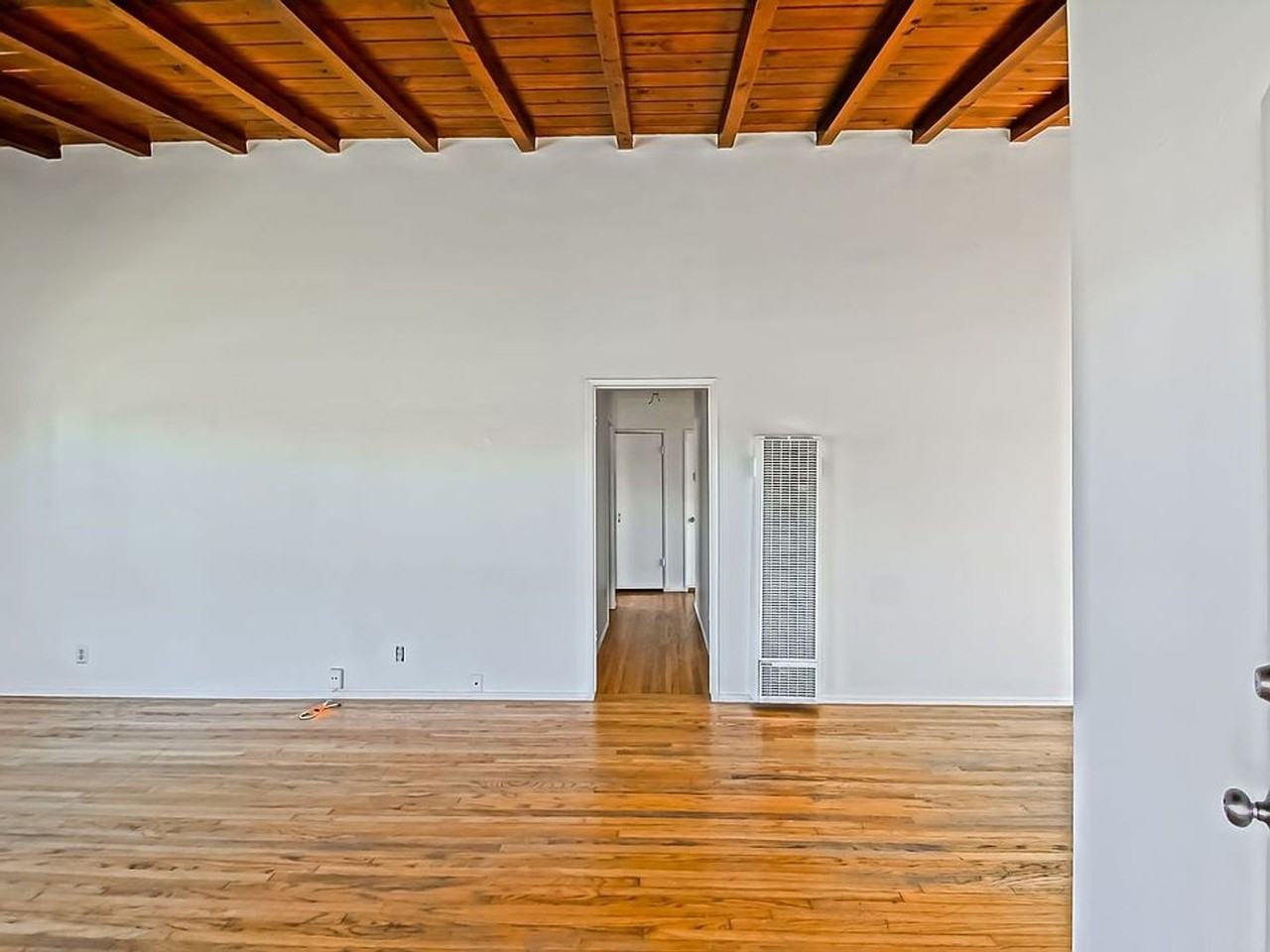 3531 W 226th St - Photo 6 of 36
