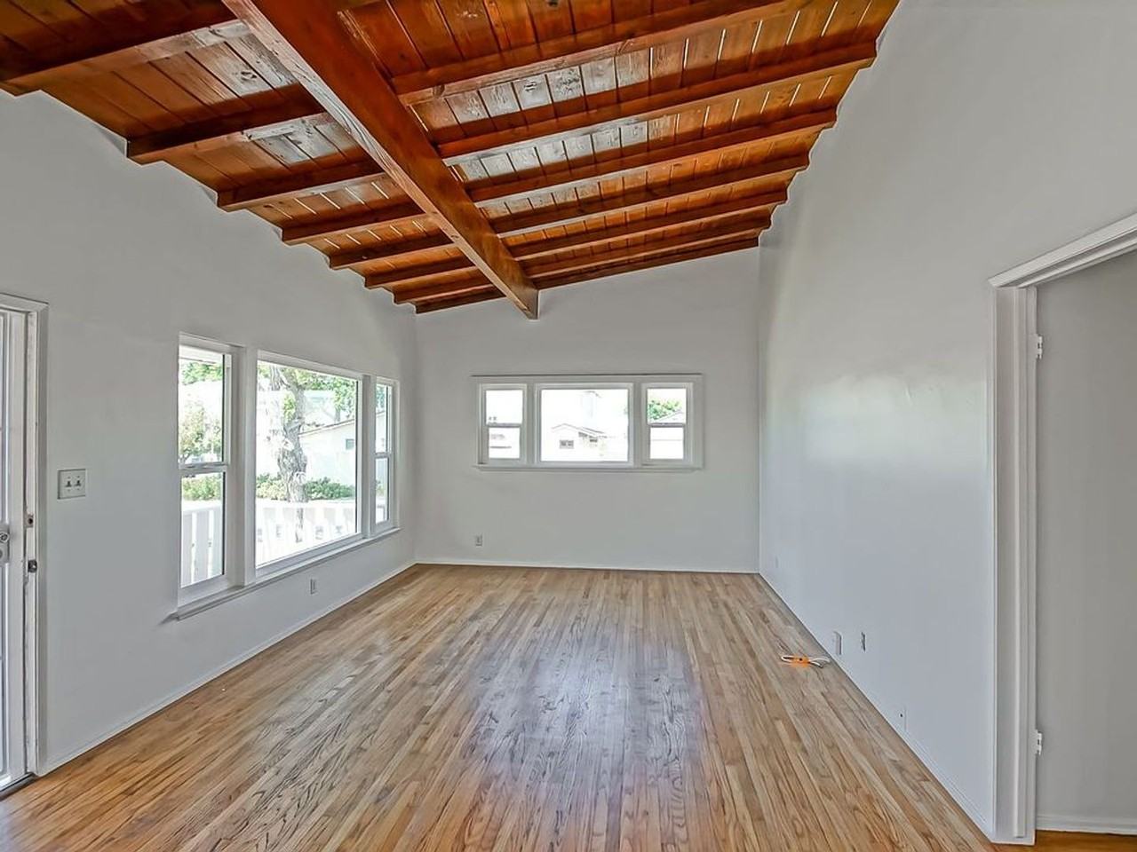 3531 W 226th St - Photo 7 of 36