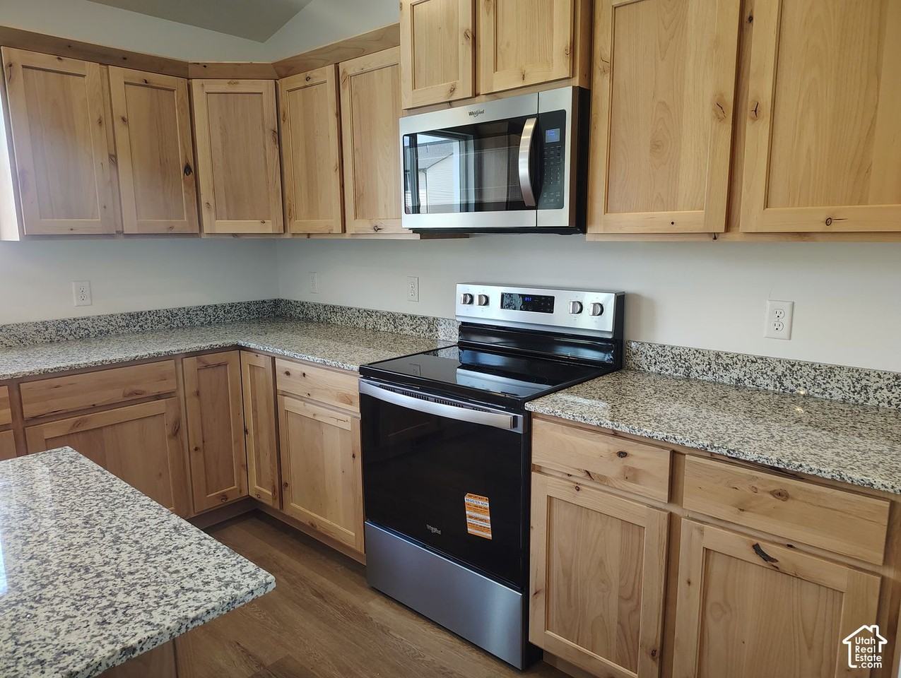 2124 N 90 W - Photo 3 of 19