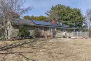 8 Ainslie Dr - Photo 1 of 1