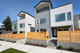 2648 41st Ave Sw #C - Photo 1 of 1