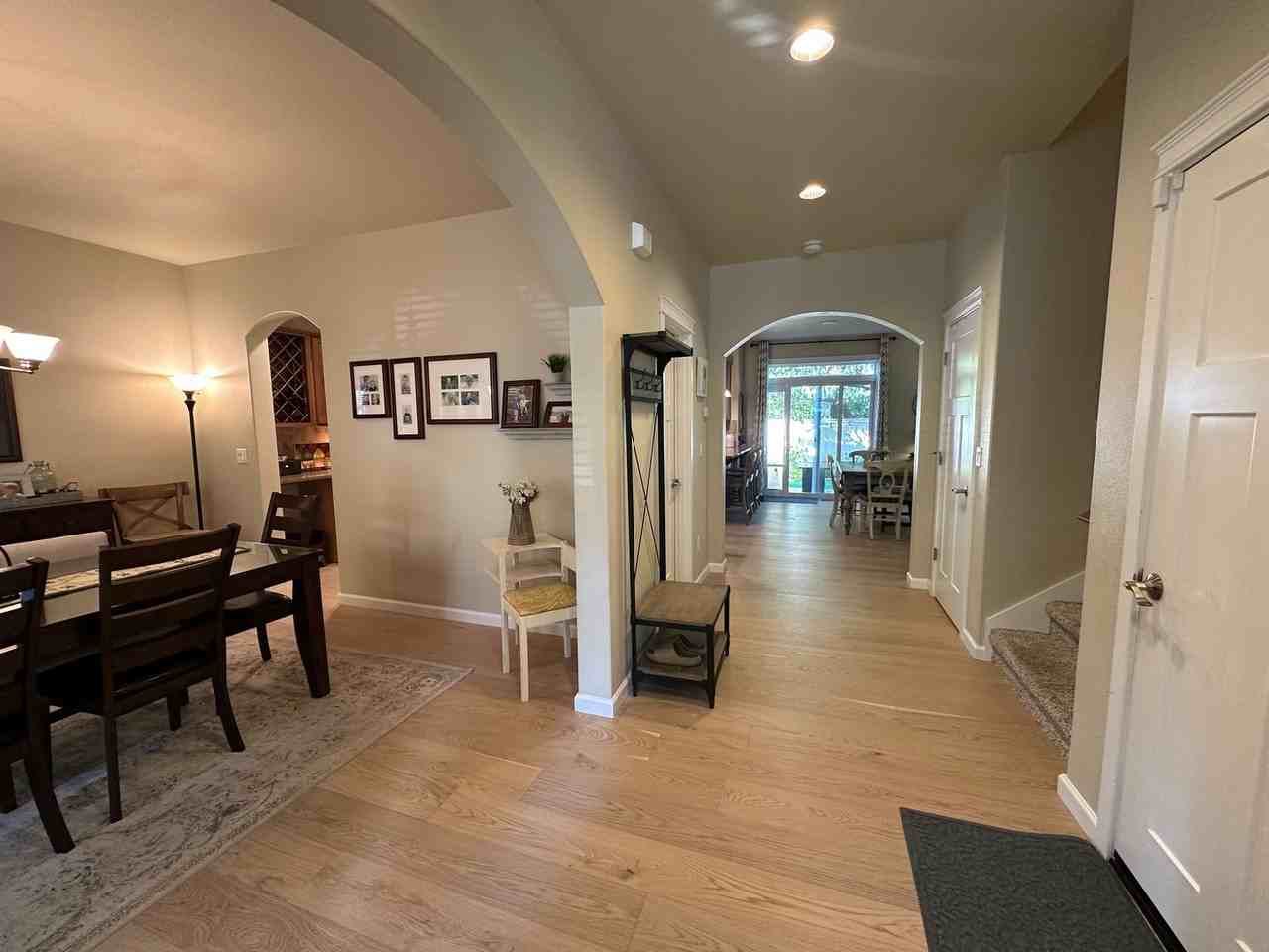 4278 Dudley Dr Ne - Photo 3 of 22