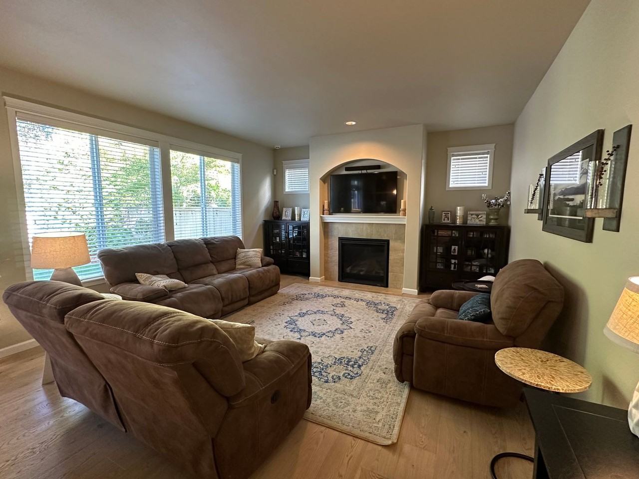 4278 Dudley Dr Ne - Photo 6 of 22