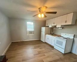 1710 Clawson St - Photo 1 of 1