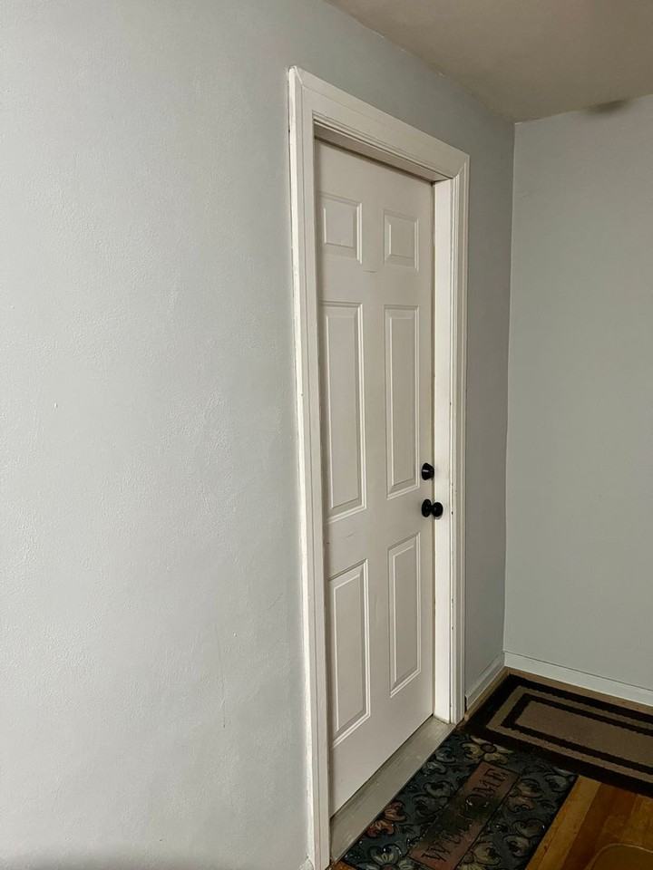 1710 Clawson St - Photo 2 of 4