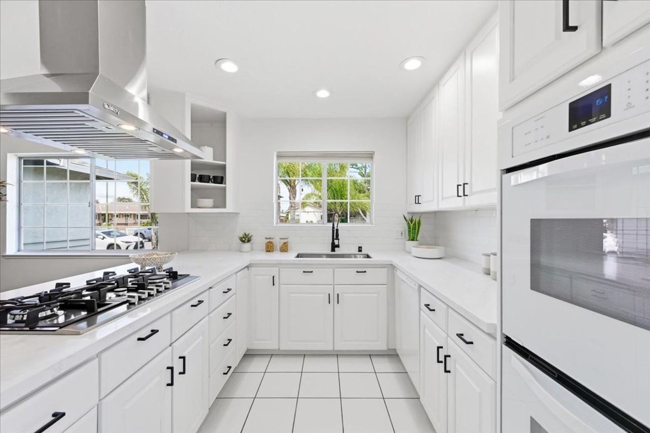 4295 Jan Way - Photo 7 of 15