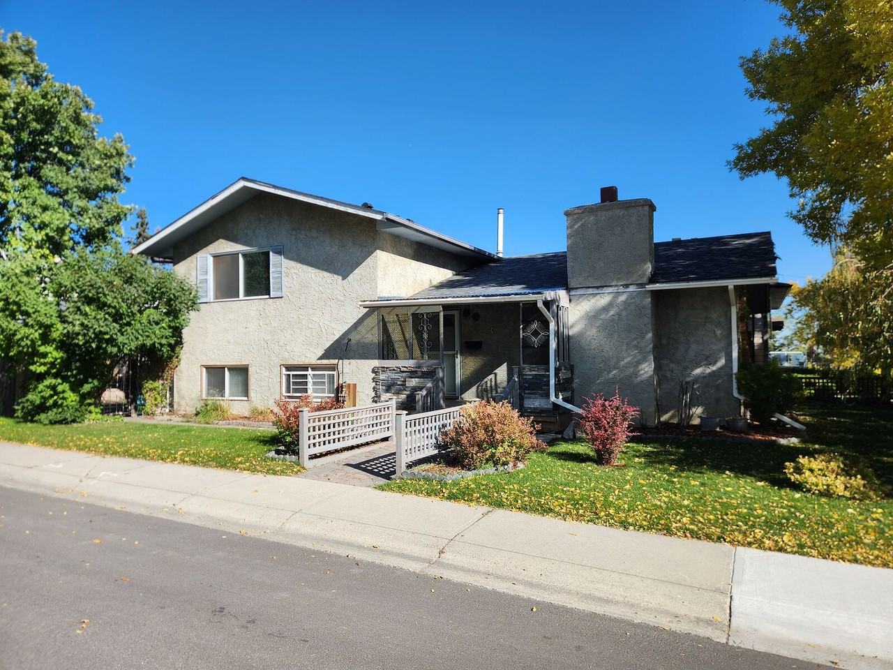 3 Berwick Close Nw - Photo 3 of 42