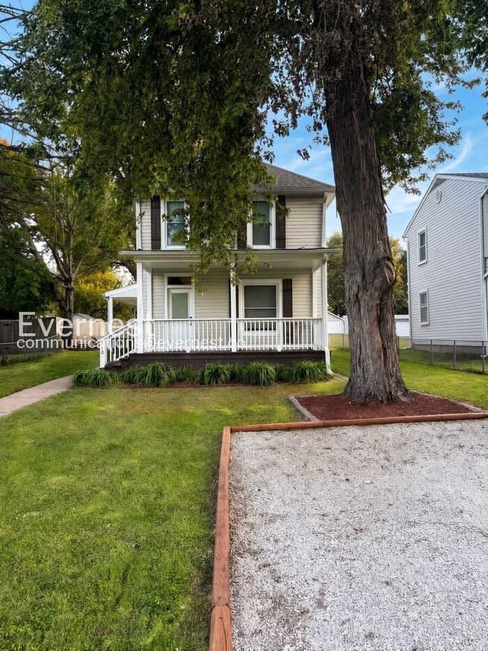 210 E Kay St - Photo 2 of 25