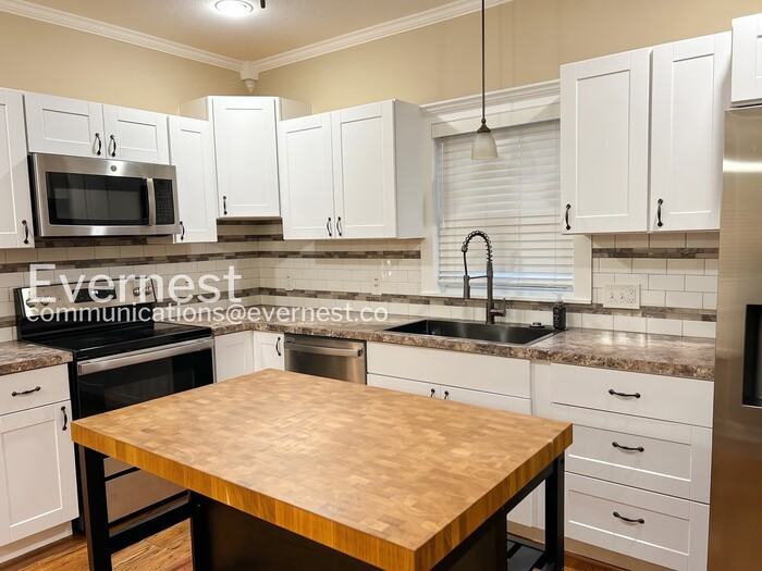 210 E Kay St - Photo 5 of 25