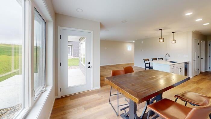 5220 Welder Ave - Photo 6 of 25