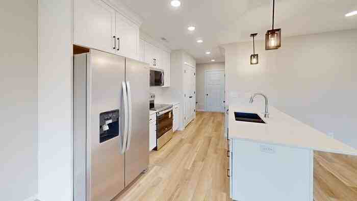 5304 Welder Ave - Photo 2 of 19