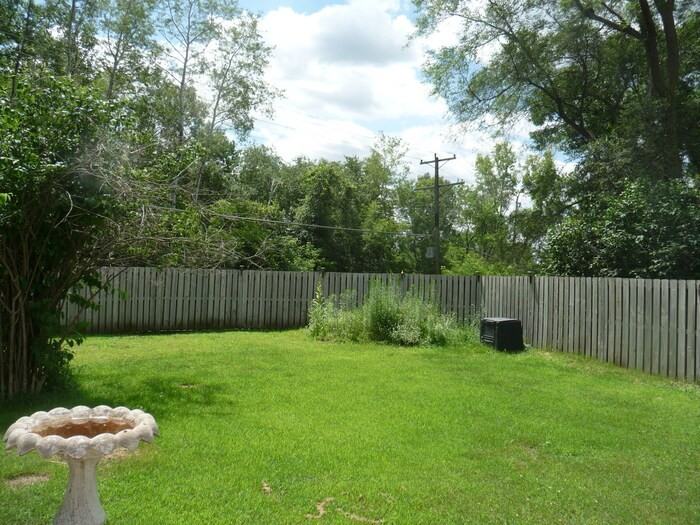 34 West Rd - Photo 2 of 6