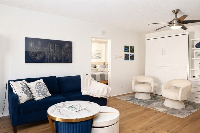 1510 W Oceanfront #C - Photo 4 of 16