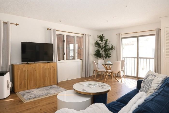 1510 W Oceanfront #C - Photo 6 of 16