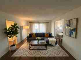 705 W Queen St #2 - Photo 1 of 1