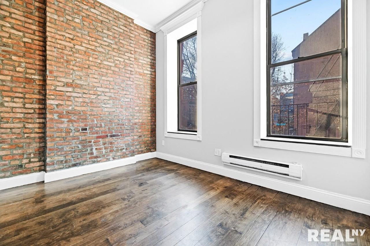 Mott St #5-6 - Photo 5 of 11