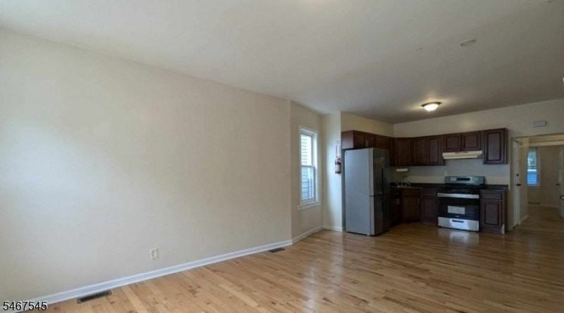 175 N 17th St #2 - Photo 7 of 9