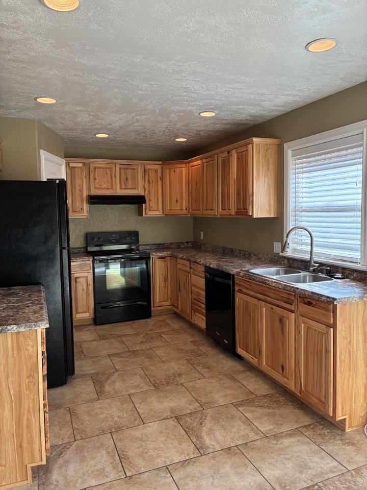 2040 Conant Ave - Photo 6 of 18