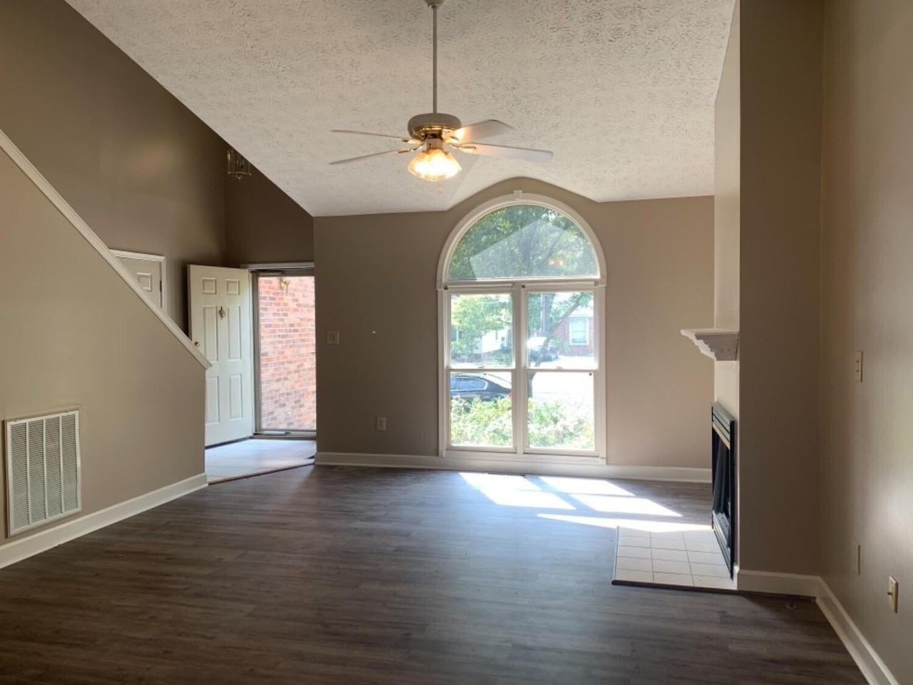 673 Dardanelles Dr - Photo 5 of 28