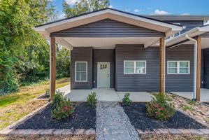 featured image of 213 Ault St