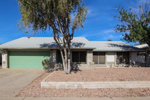 featured image of 6416 W Altadena Ave