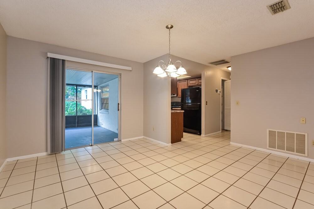 9360 Toby Ln - Photo 6 of 16