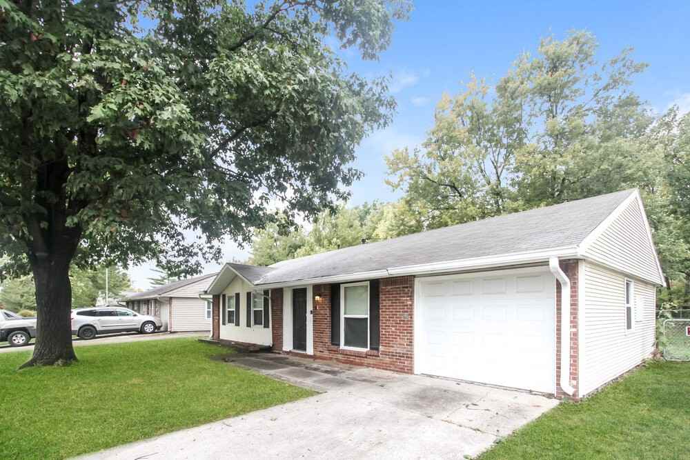 6206 Wixshire Dr - Photo 2 of 23