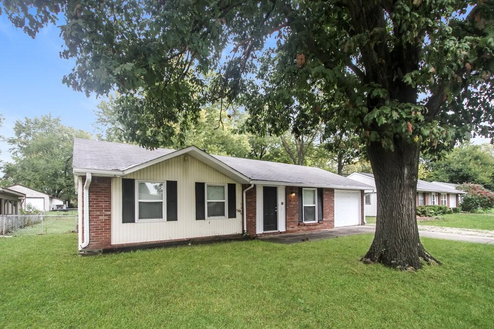6206 Wixshire Dr - Photo 3 of 23