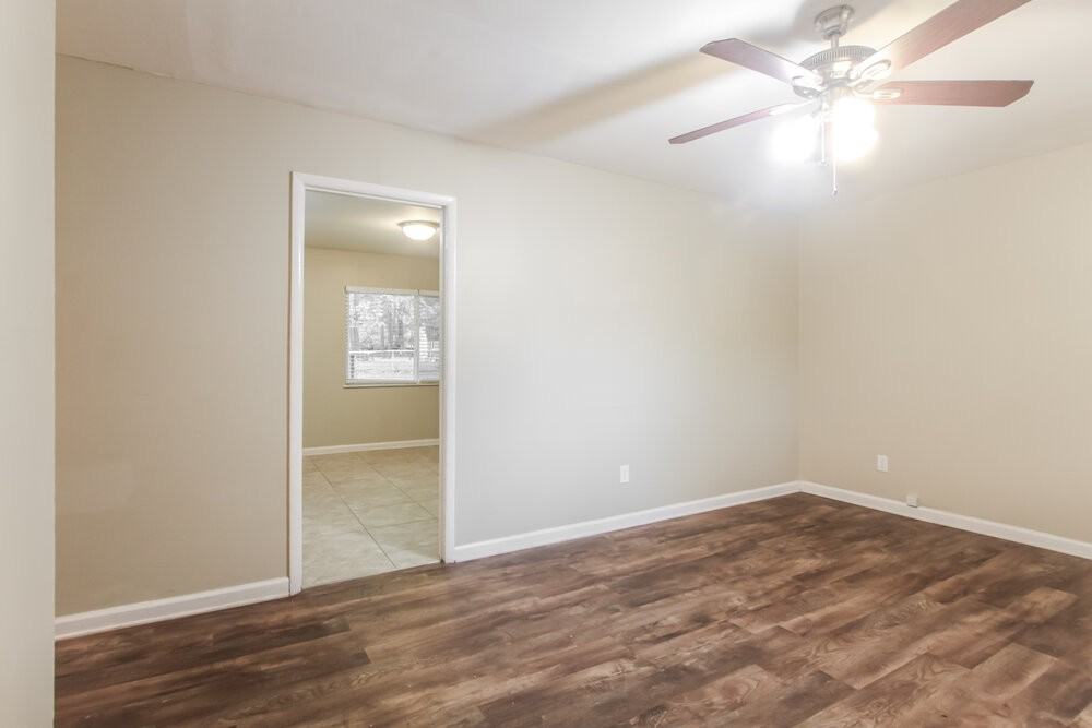 6206 Wixshire Dr - Photo 6 of 23