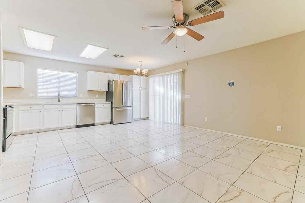 8161 E Onza Ave - Photo 3 of 16