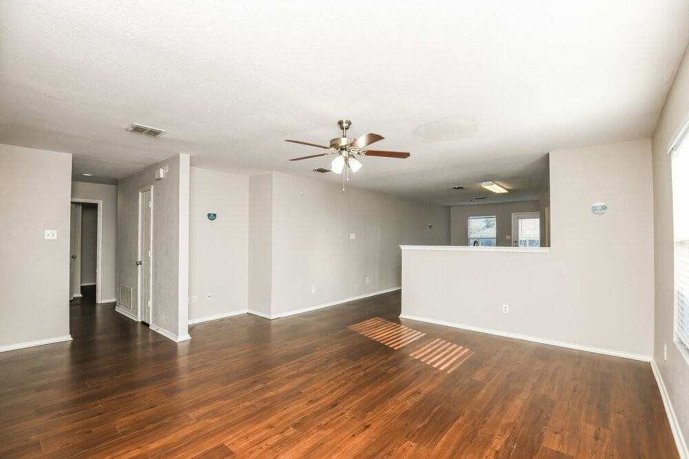 936 Poncho Ln - Photo 5 of 16