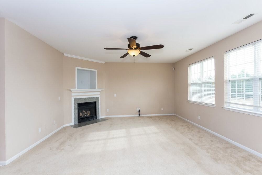 1219 Haden Dr - Photo 2 of 15