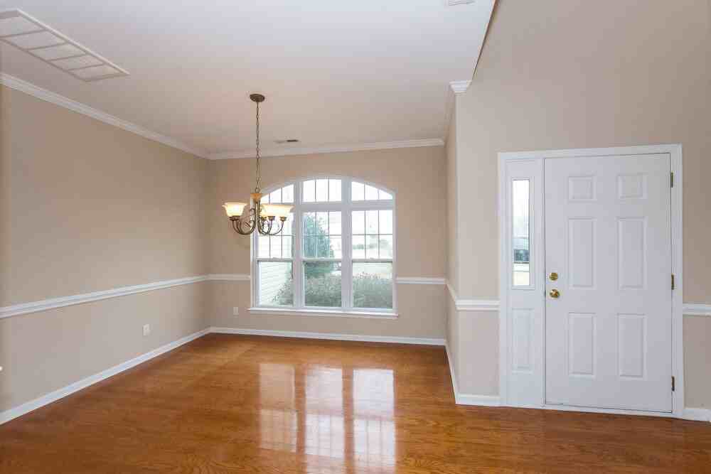 1219 Haden Dr - Photo 4 of 15
