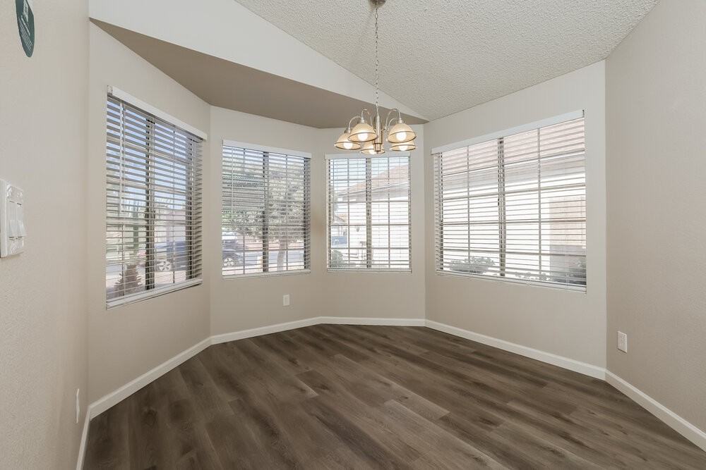 6359 W Delmonico Ln - Photo 6 of 16