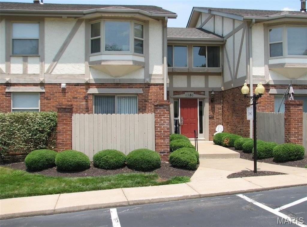 1380 Willow Brook Cove Ct