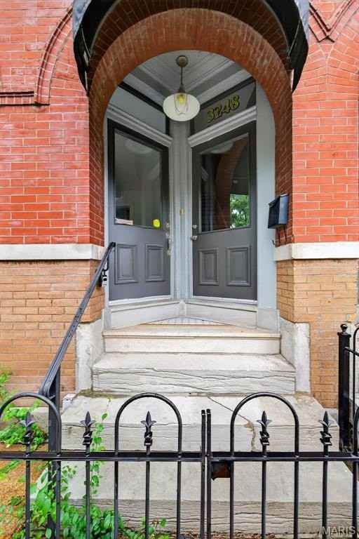 3248 California Ave - Photo 3 of 46