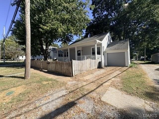 310 S Saint Clair St - Photo 2 of 21