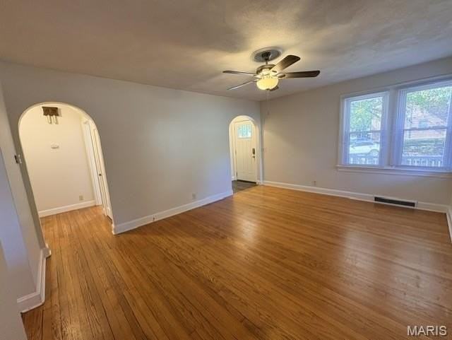310 S Saint Clair St - Photo 5 of 21