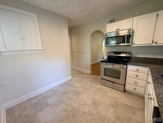 310 S Saint Clair St - Photo 7 of 21