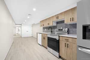featured image of 964 Saint Johns Pl #1B