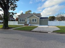 904 11th St - Photo 1 of 1