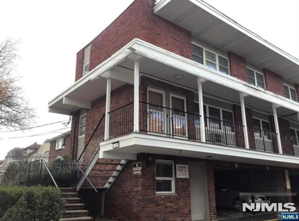 320 Elm Ave #C - Photo 2 of 12