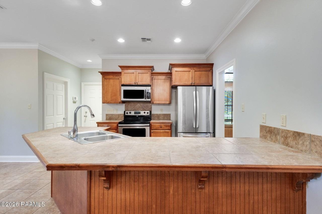 203 Rue Soleil - Photo 6 of 23