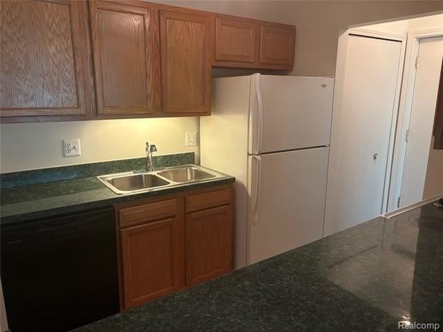 7020 Villa Dr #7 - Photo 6 of 27