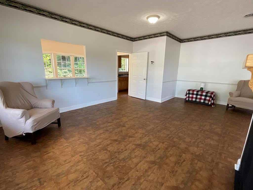 1236 Bear Trl - Photo 7 of 45