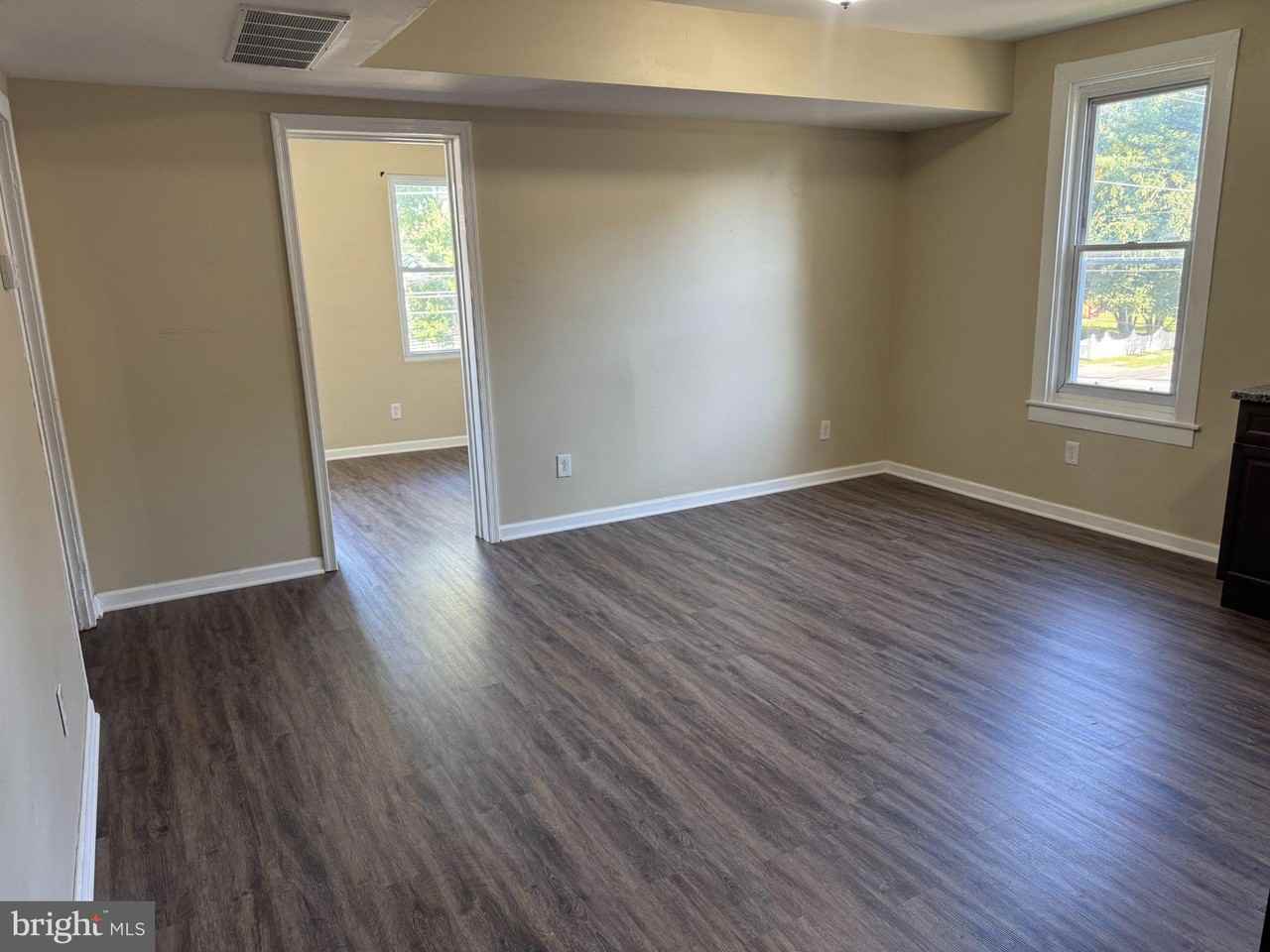 410 Folcroft Ave #3 - Photo 3 of 17